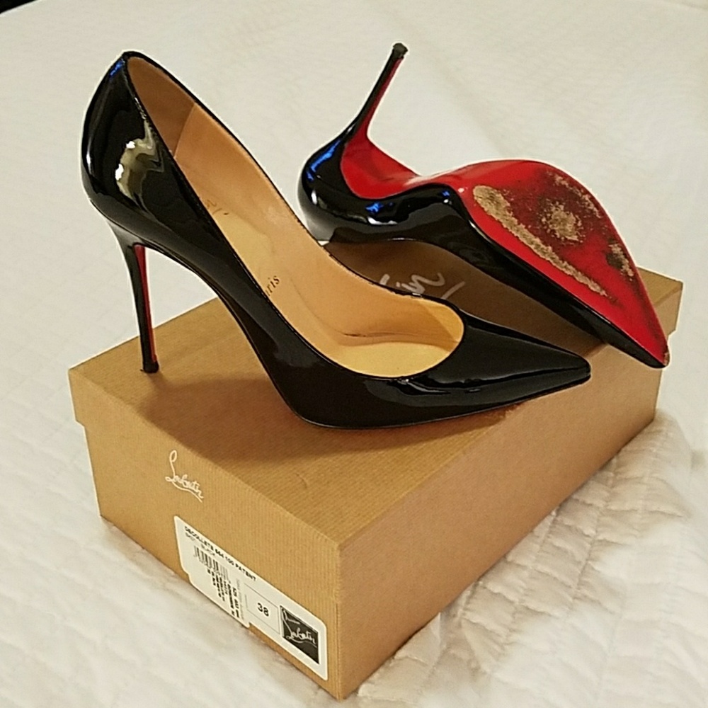 Christian Louboutin Decollete Heel